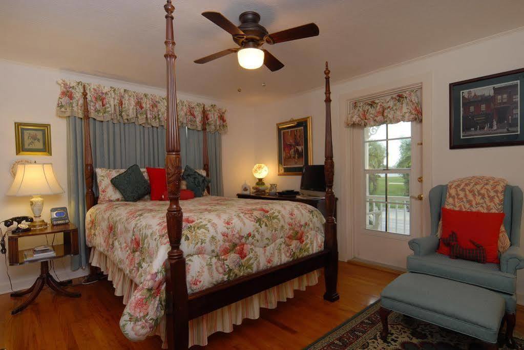 Sabal Palm House Bed And Breakfast Lake Worth Beach Εξωτερικό φωτογραφία